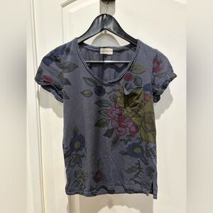 T.La Slate Floral Pocket V-Neck Tee